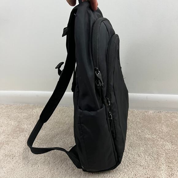 Pacsafe metrosafe 350 GII Travel Backpack RFID